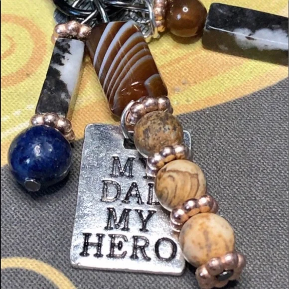 🦸♂️🚜My dad keychain -for him-for valentines? - Picture 8 of 9